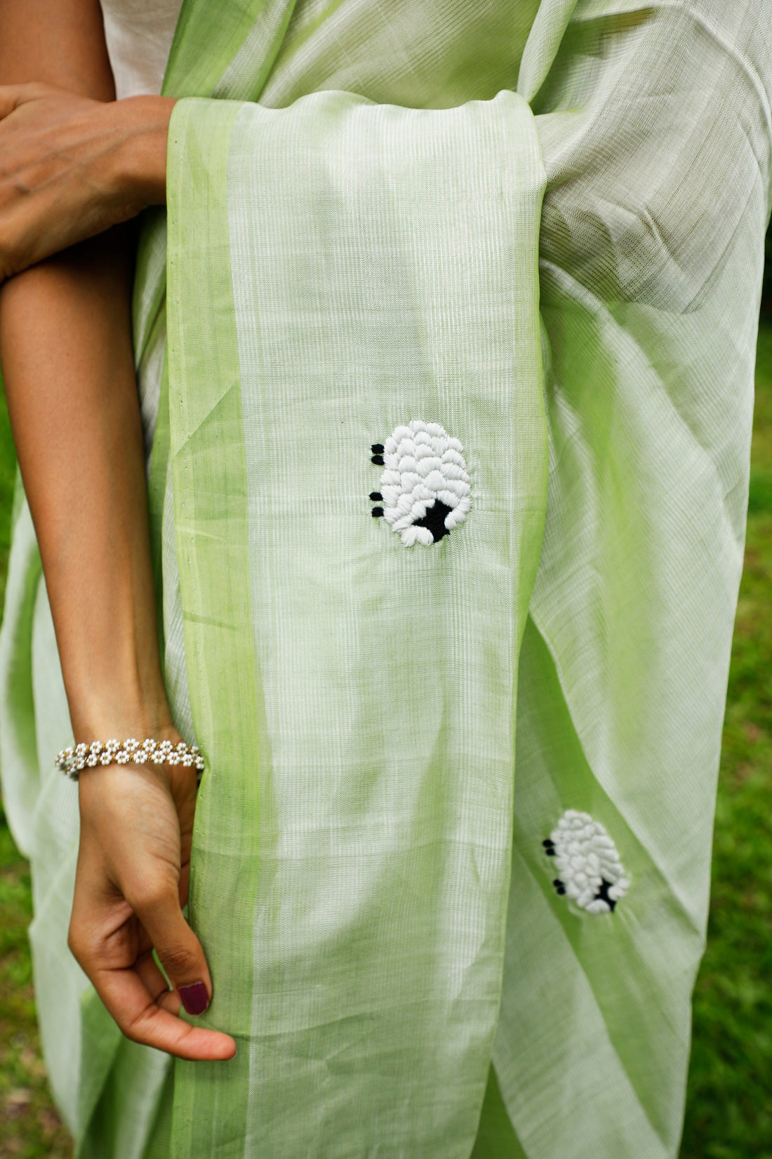 Handwoven Handembroidered Green Mangalgiri Saree