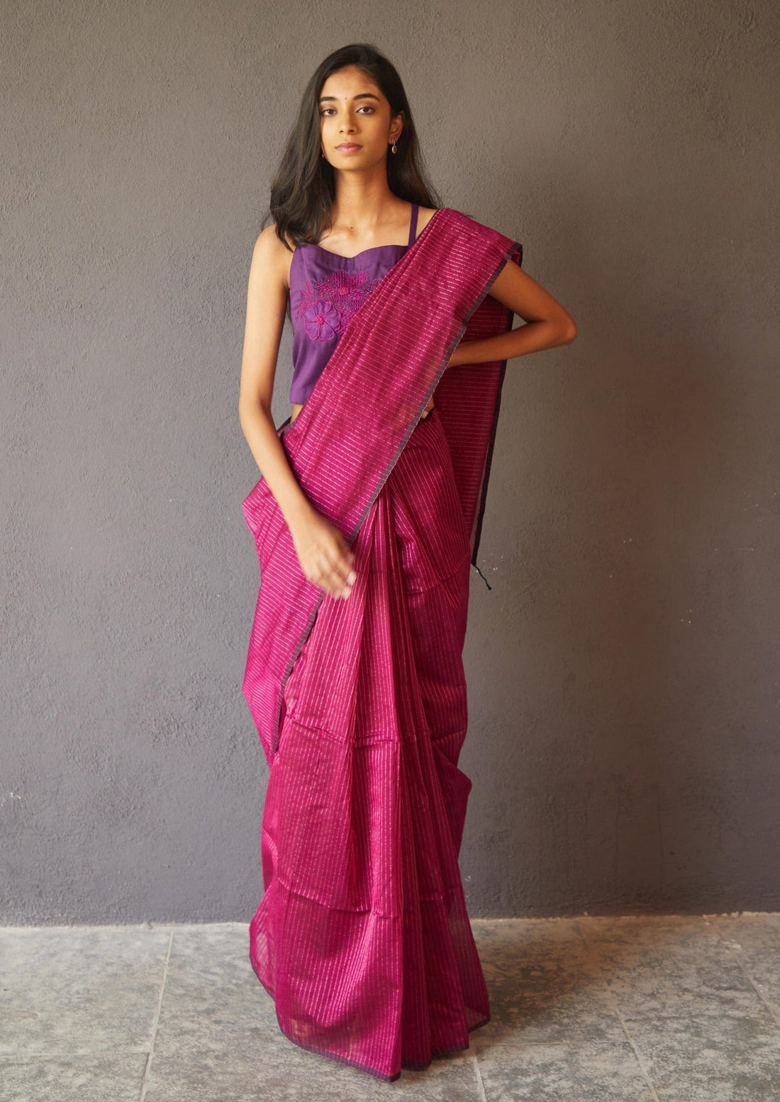 Handwoven Pink Maheshwari Tissue Saree