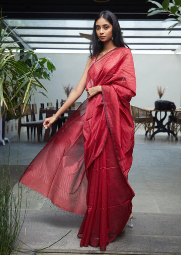 Handwoven Maroon Maheshwari Tissue Saree