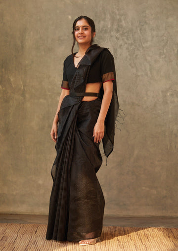 Handwoven Black Maheshwari Tissue Saree