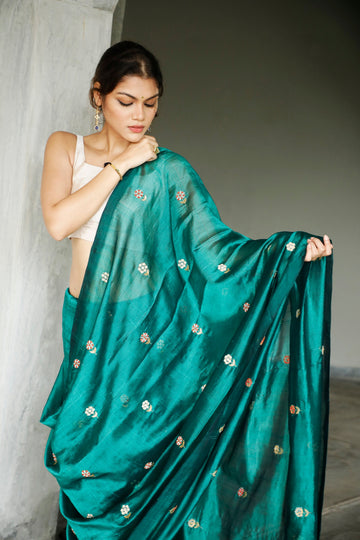 Handwoven Handembroidered Green Mangalgiri Saree