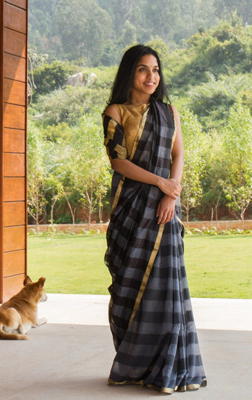 Handloom Silk Cotton Black & Grey Maheshwari Saree